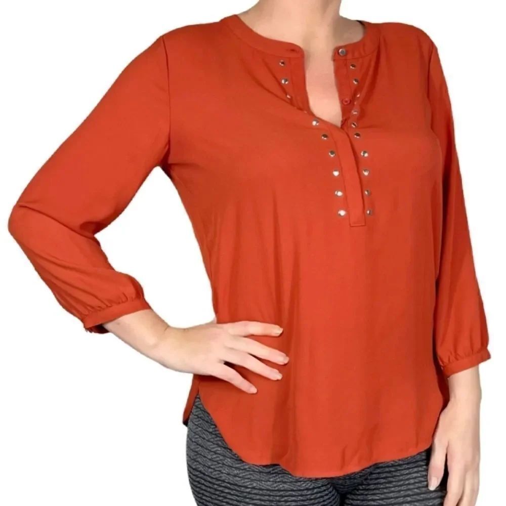 JM Collection Rivet Pleated-Back Blouse - Picture 2 of 12